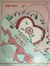 Vintage Jo-Ann Fabrics Gifts From The Heart `16 Valentine Patterns Leaflet