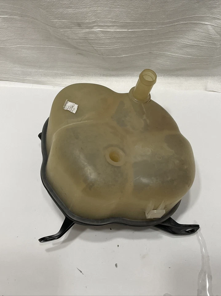 GMC Terrain 2013 2010-2017 Chevy Equinox motor depósito de refrigerante 22829367 Foto 2 de 3