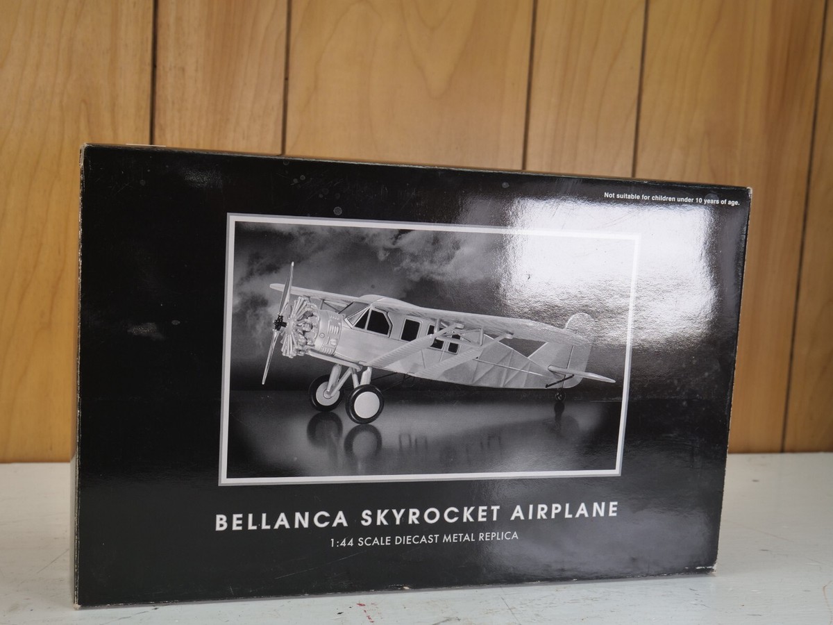 SpecCast John Deere Bellanca Skyrocket 43002 Airplane Die  SpecCast Airplane Model main image 0