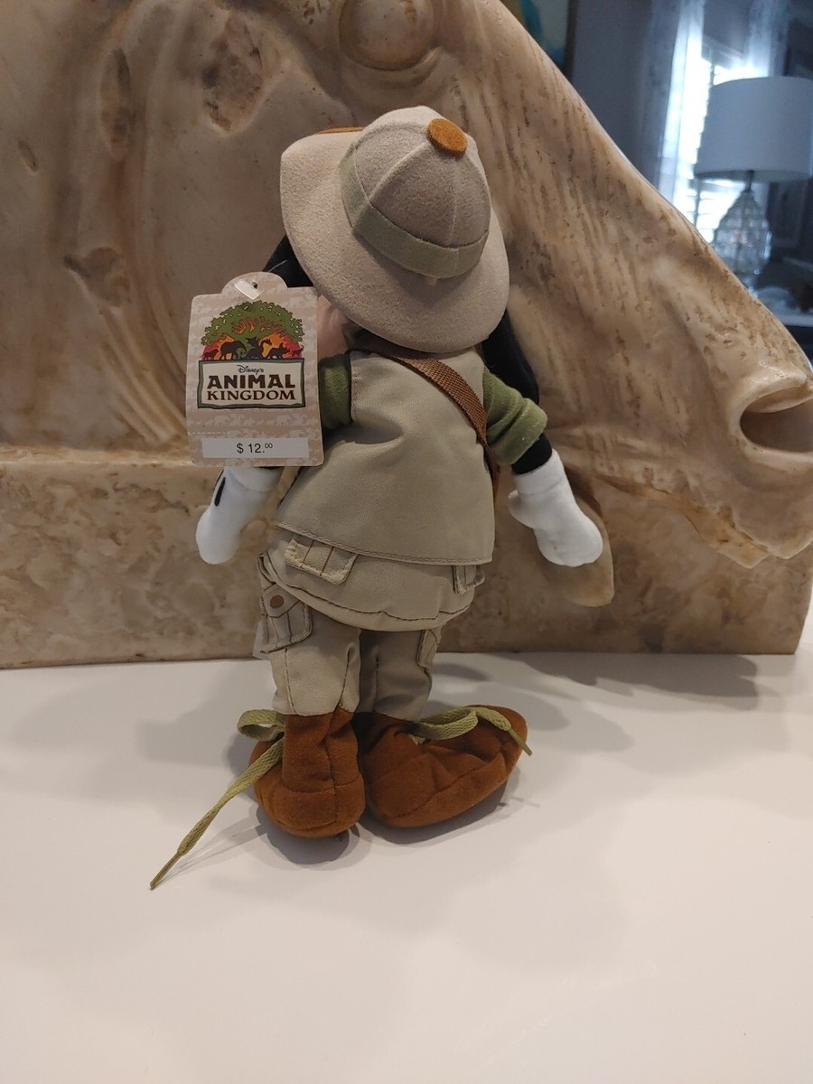 Collectable Safari Goofy Explorer Animal Kingdom Walt Disney World