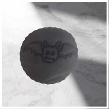 Halloween fondant icing cup cake topper bat