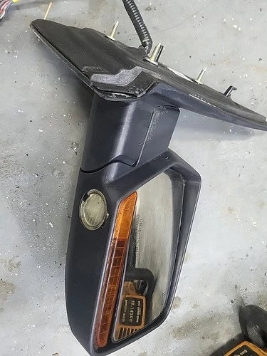 2008 Navigator Passenger Right Side Power Heated Puddle Light (P.fold?) USED Oem
