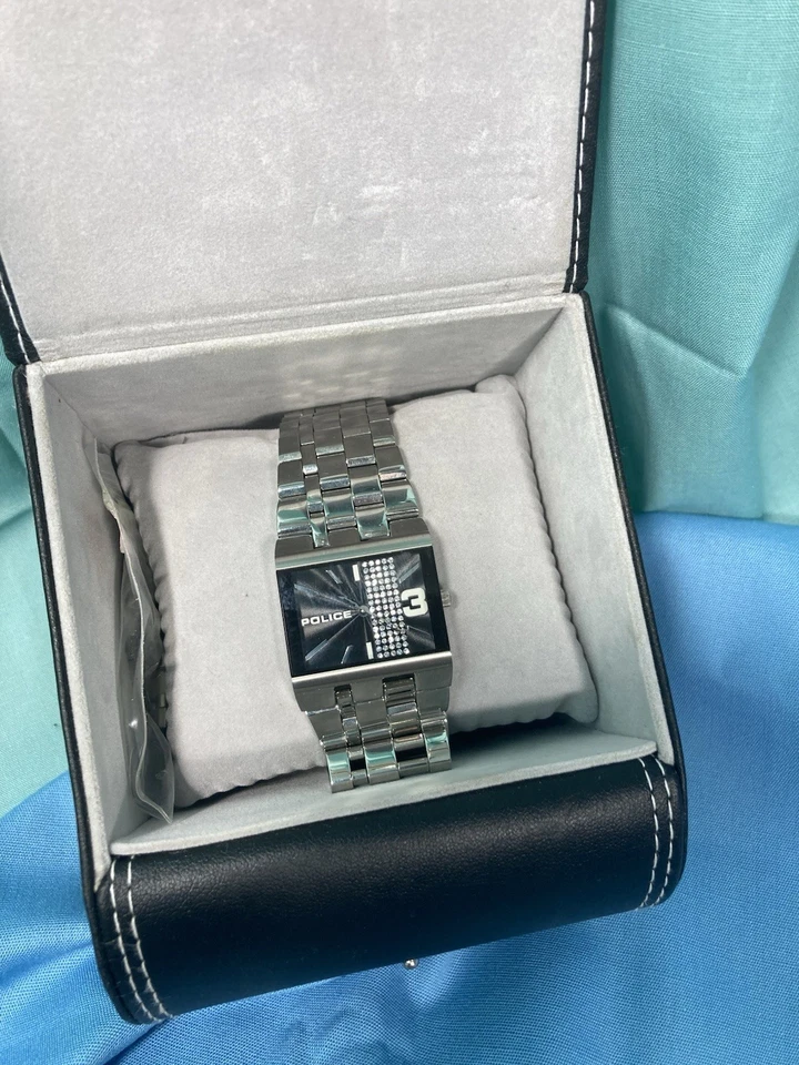 Police Unisex 10501B Square Black Dial Quartz. Steel Bracelet, New Battery, Case - image 2 of 4