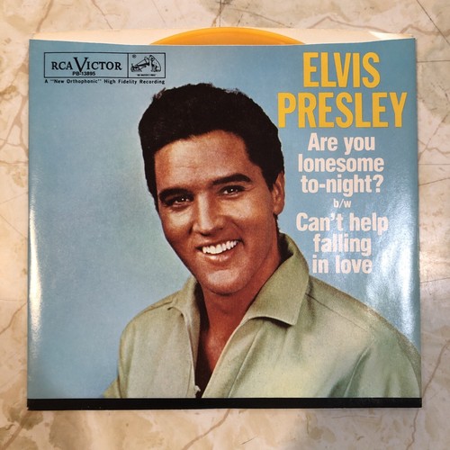 Elvis Presley Are You Lonesome Tonight? 45 w/Pic. Sleeve on Gold Wax ...