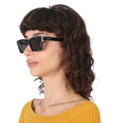 BURBERRY black-white check/grey BRIAR BE4392U 405187 52 sunglasses