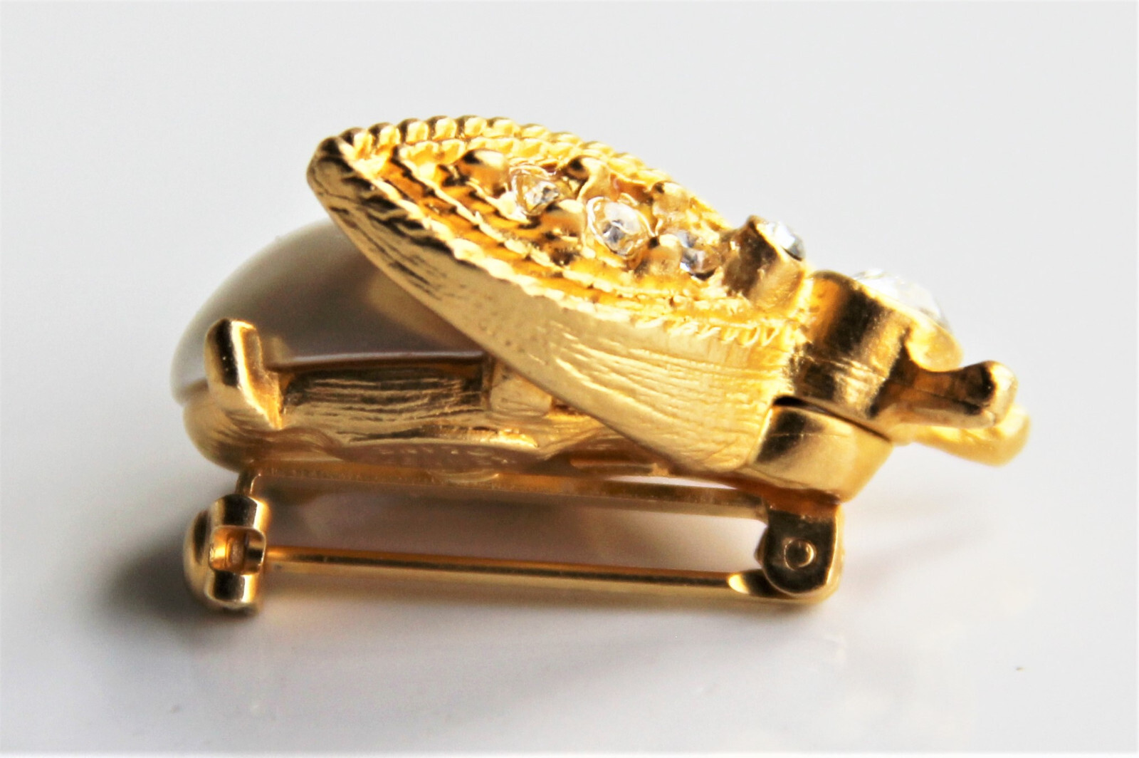 KJL Kenneth Jay Lane Gold Plated Faux Pearl Rhine… - image 6