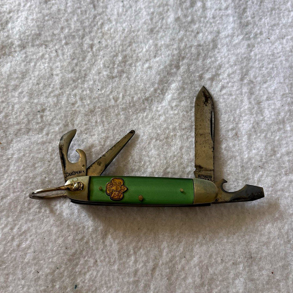 A genuine vintage Imperial BSA Boy Scout multi-blade pocket knife — the kind of object that instantly sparks a childhood memory or a campfire story.