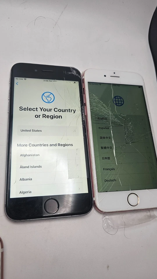 Lot of 4 Apple iPhone 6s A1633 - *FOR PARTS* - Image 3 of 4