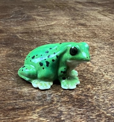 Vintage Handpainted Mini Ceramic Frog
