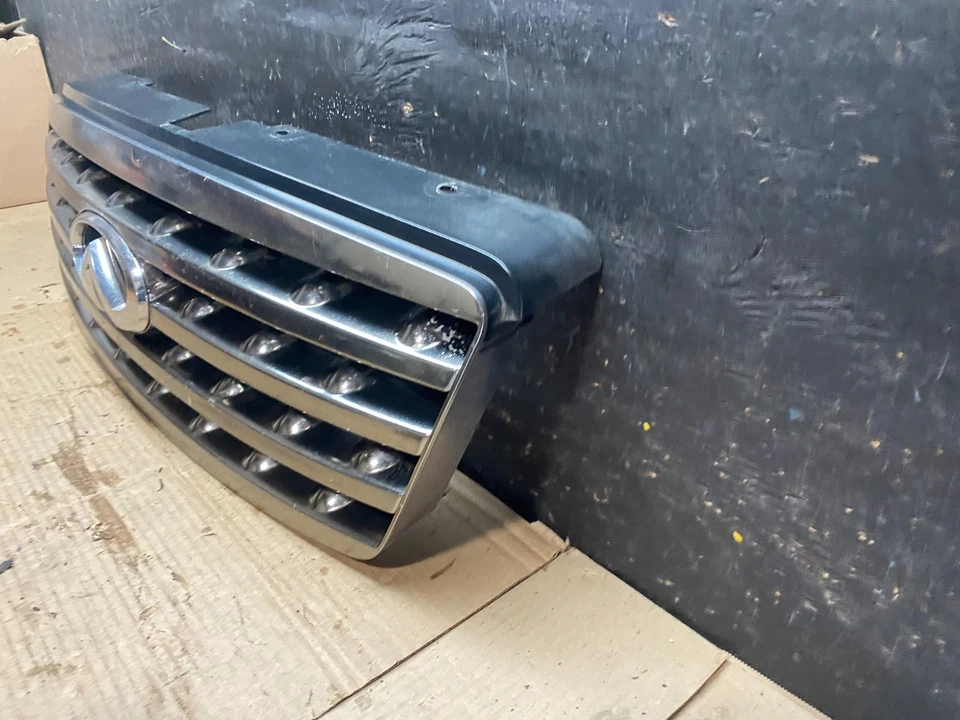 Parrilla superior delantera Infiniti Fx35 2006 2007 2008 con emblema OEM V2761 DG Foto 2 de 4