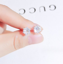 S925 Sterling silver cubic zirconia snowflake stud earrings 8mm gift Box G18