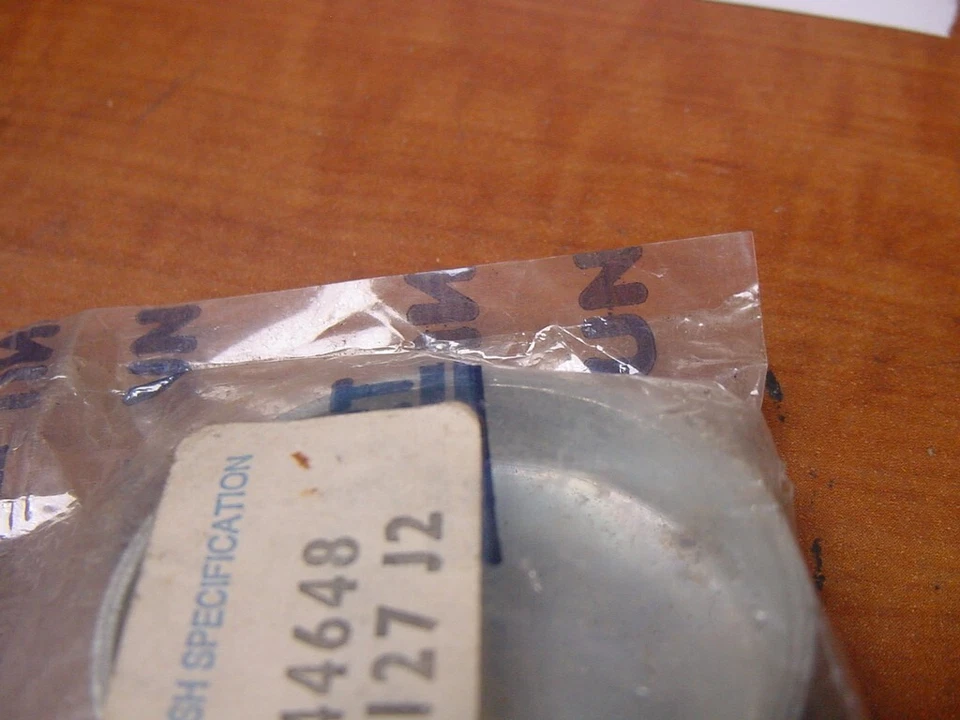 NOS 核心插头桶类型 1 5/8 英寸 Triumph Stag TR4A TR250 TR6 TR7 Vitesse Herald — 第 3/3 张图片