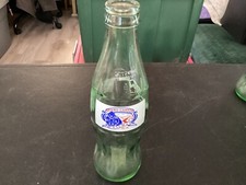 Empty 9" tall Raised Lettering Green Glass 8 oz. Coke Bottle Niagara Falls NY