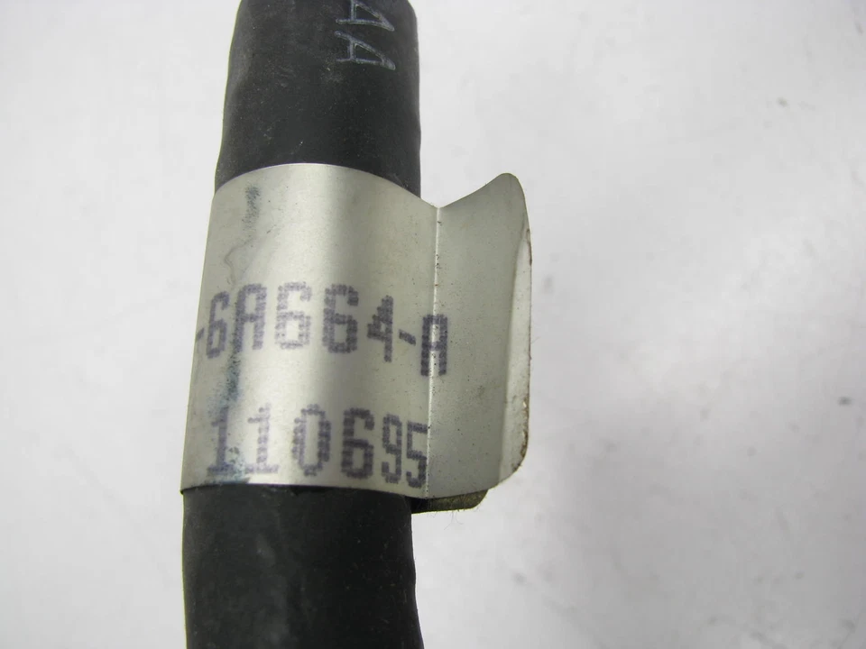 NUEVO - OEM Ford E7AZ-6A664-A Manguera PCV 1987-1989 LTD Crown Victoria 5,8 L-V8 Foto 3 de 3