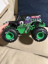 Monster Jam Mega Grave Digger Monster Truck no remote untested