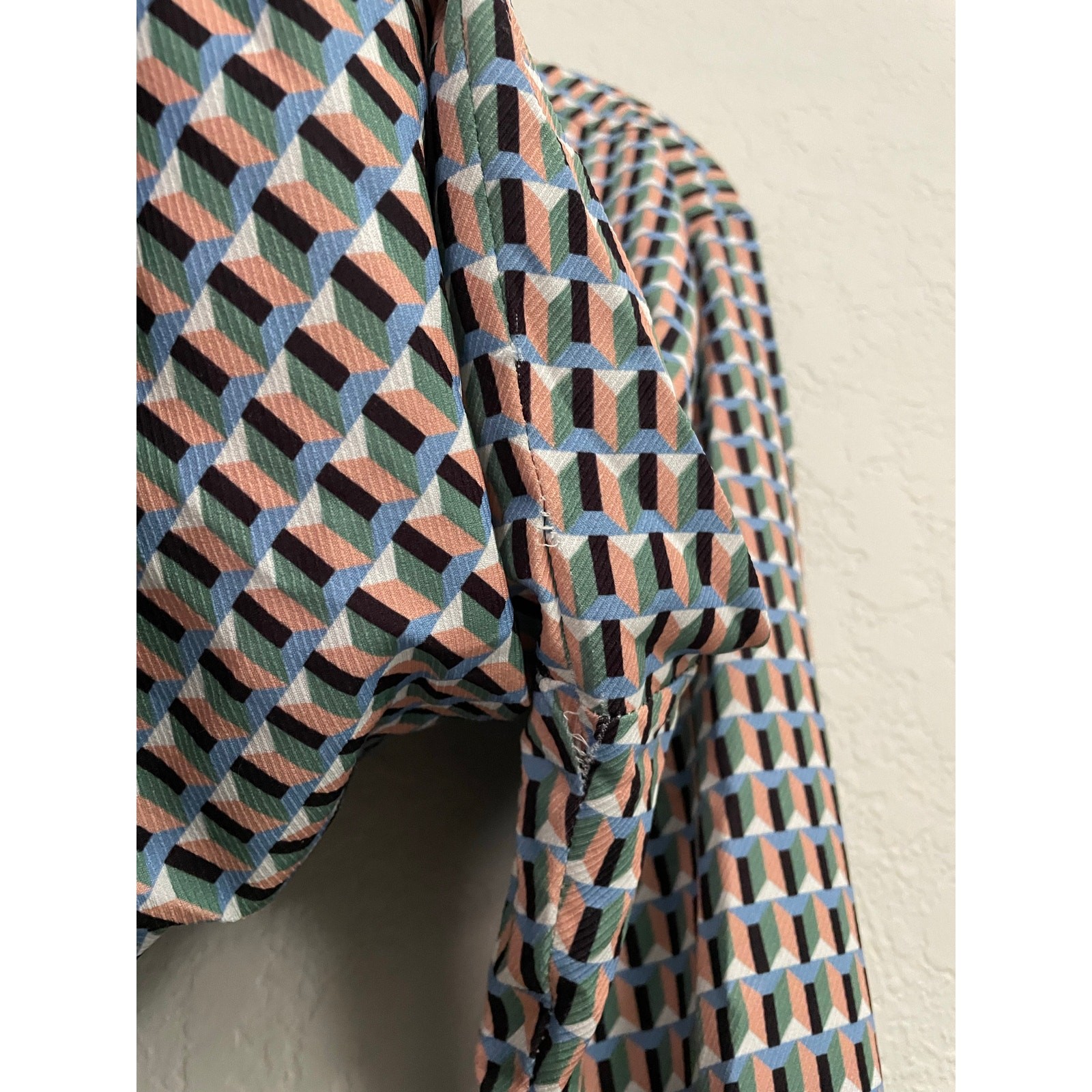 Neiman Marcus Geometric Patterned Button Down Dre… - image 16