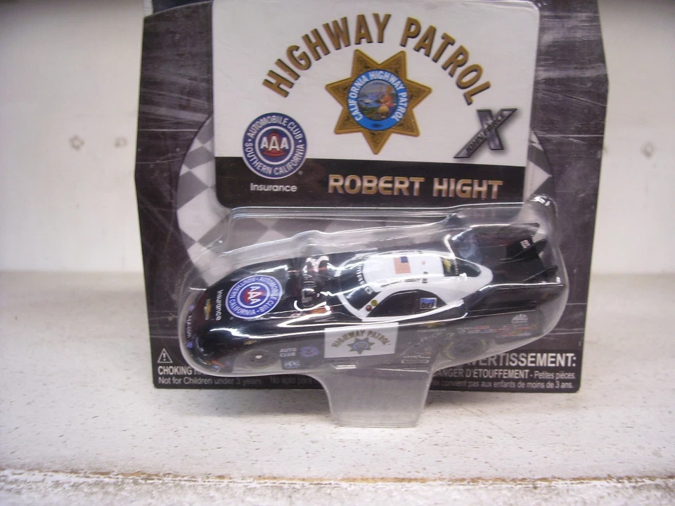2017 1/64 NHRA ROBERT HIGHT CALIFORNIA HIGHWAY PATROL nascar Authentics WAVE 8 - Image 2 of 4