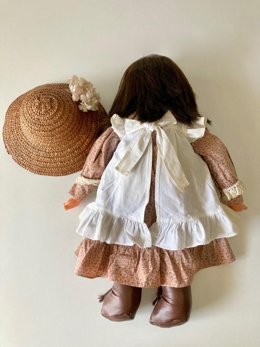 Mademoiselle Jeje Sekiguchi doll vintage with retro wooden chair