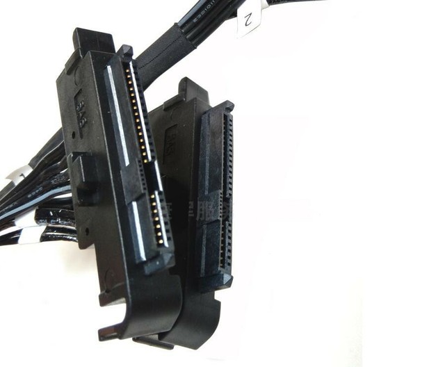 Dell HD Mini SAS (SFF8643) to 4 x 12GB SAS (SFF8680) w/6pin Power