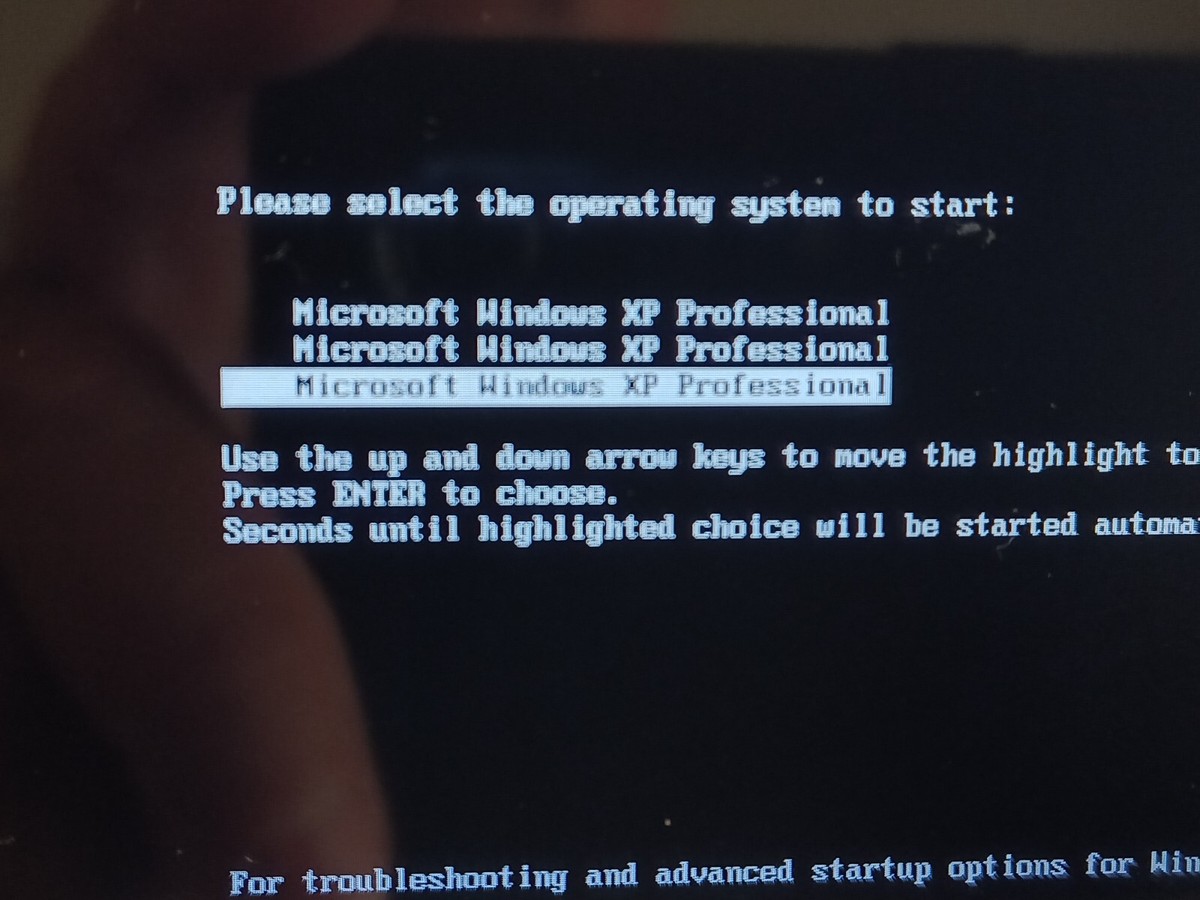 Sony VAIO VGN-UX180P 4.5in. (30GB, Intel Core Solo, 1.2GHz, 512MB