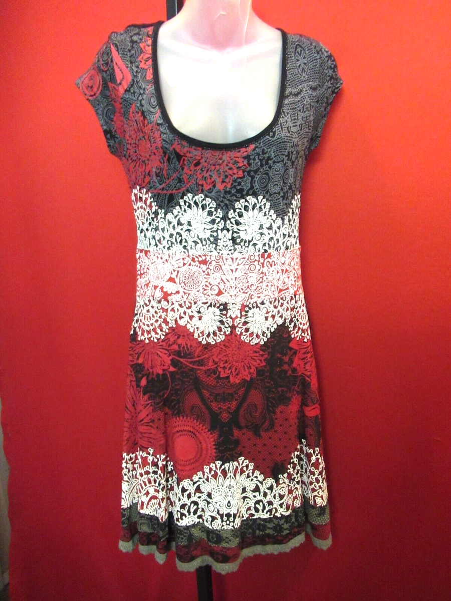 DESIGUAL CHRISTIAN LaCROIX Flowers and Lace Midi Dress Large DESIGUAL CHRISTIAN LaCROIX Flowers and Lace Midi Dress Large