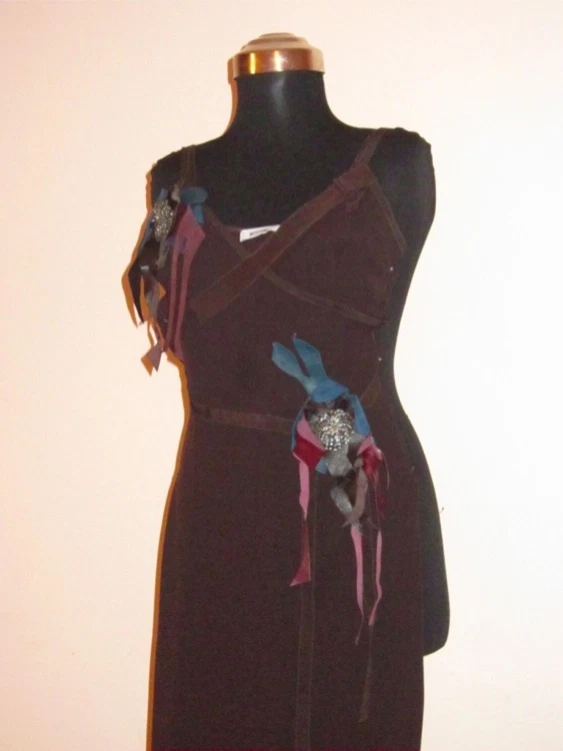 Abito senza slittamento marrone Moschino