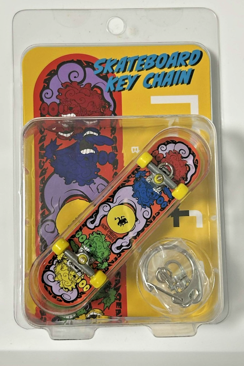 RofJ BY JUMP SHOP skateboard key chain One Piece Monkey D. Luffy
