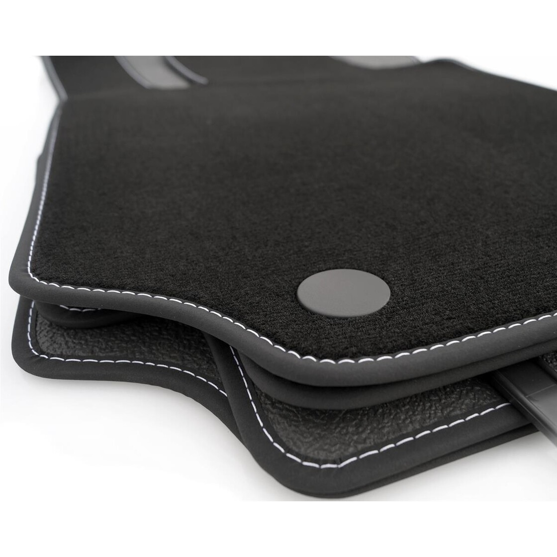Tapis de sol Mercedes CLS X218 sur mesure pour bloquer l'humidité et protéger la moquette