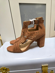 Women's Brown Faux Suede Cut-Out Strappy Ankle Strap Open Toe Heels US 10