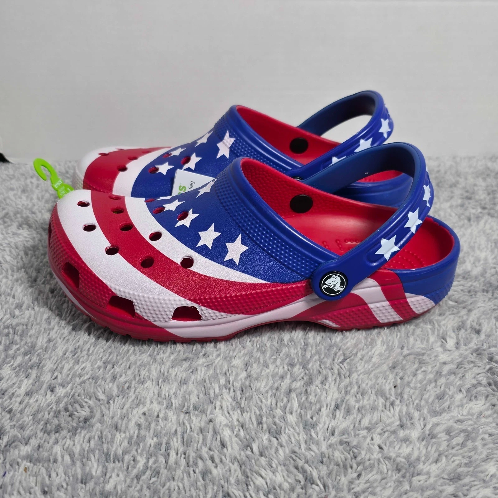 Crocs Classic American Flag Clogs Size Mens 7 Womens 9 USA Patriotic Shoes NWT