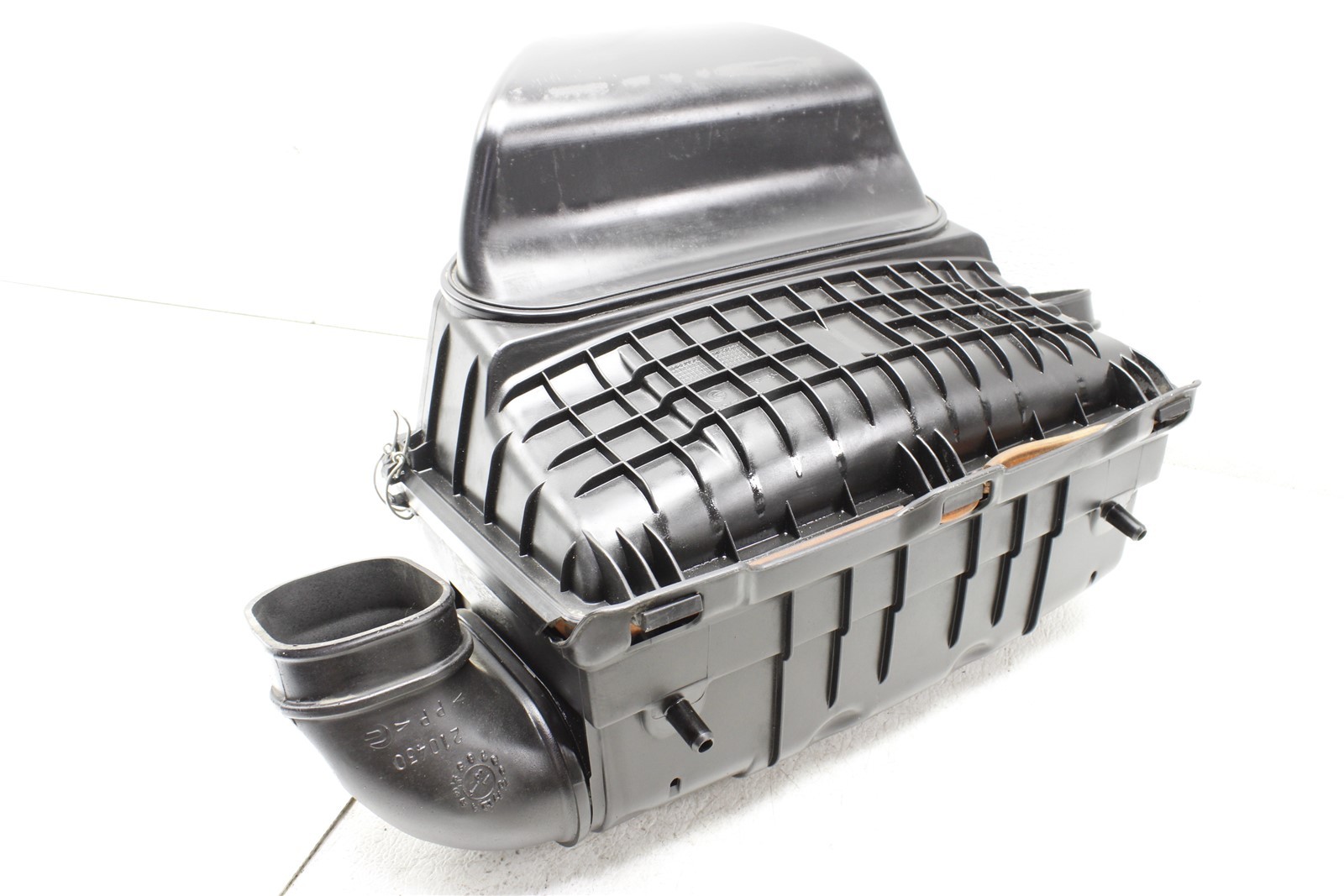 2013 Maserati GranTurismo Air Box Airbox Assembly 08-13