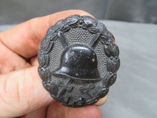 WWI IMPERIAL GERMAN BLACK WOUND BADGE ORIGINAL NICE DETAIL & FINISH