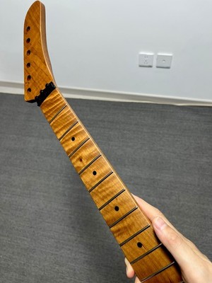 Banana Headstock Floyd nut 22Frets Roasted Flame Maple Electric guitar Neck