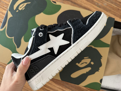 A Bathing Ape BAPE STA Black White Low Top Lace Up Men's Athletic Sneakers