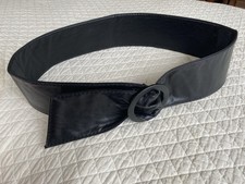 1980s Retro Wide Black Faux Leather Knot Belt Round Buckle XL up to 40  Costume