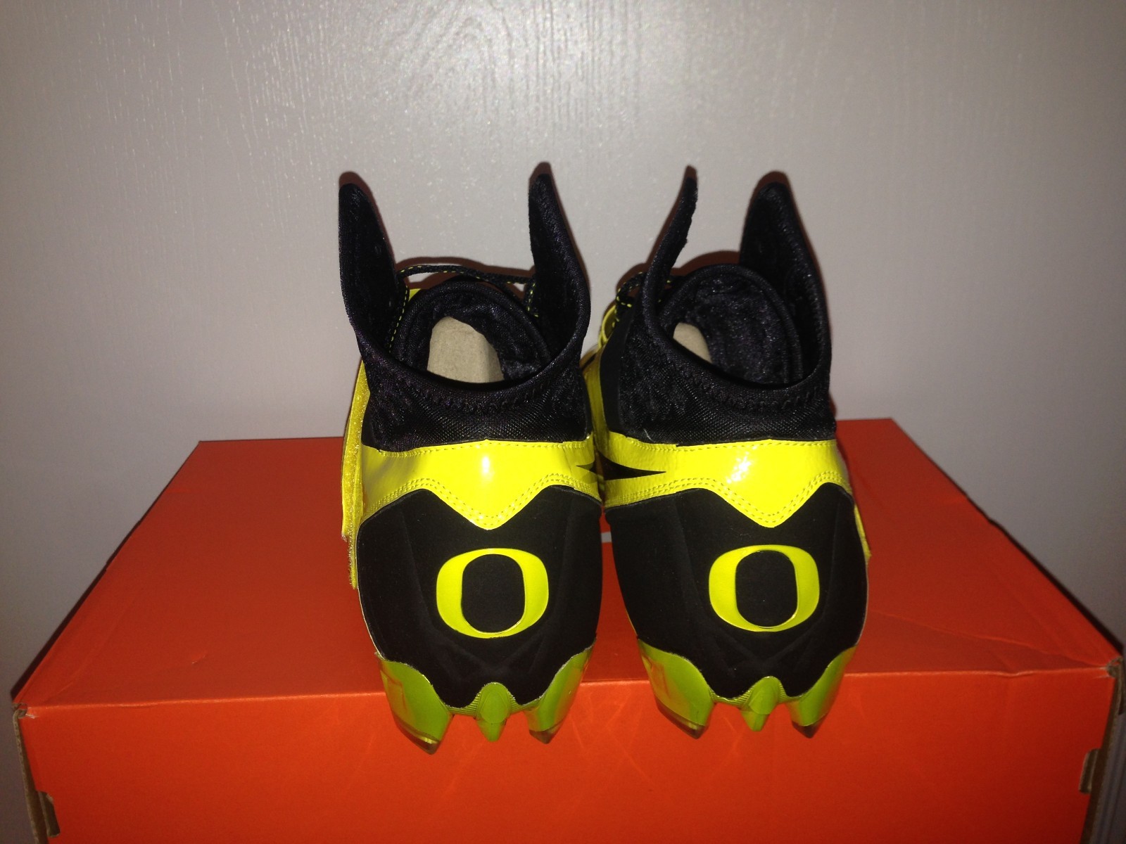 Nike Oregon Ducks CJ81 Elite TD Issued Player Player Player Exclusive PE Rare Cleats Clr SZ 13 4d517a Nike Oregon Ducks CJ81 Elite TD Issued Player Player Player Exclusive PE Rare Cleats Clr SZ 13 4d517a