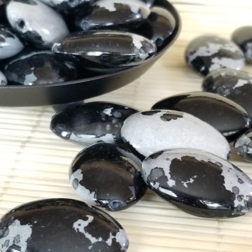 Black Grey Abstract Cow Animal Print 28x18mm Oval Retro Acrylic Art Beads 6pcs - Picture 2 of 7