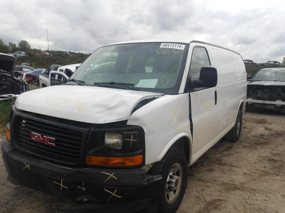 Puerta delantera izquierda puerta delantera cristal delantero se adapta a: furgoneta GMC Savana 2500 2017 grado delantero izquierdo Foto 2 de 4