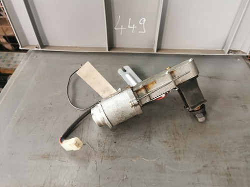 Original Fiat Panda 141 141A Heckwischermotor Wischermotor hinten TGE408A