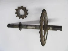 1979 MOTOBECANE MOBYLETTE 50V DRIVE SPROCKET AND AXLE