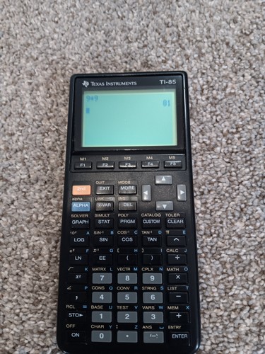 Texas Instruments TI-85 Graphing Calculator - No Cover - Picture 2 of 7