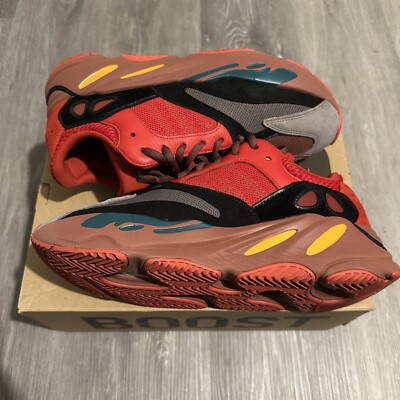Yeezy 700 high res Red size 10 RARE Adidas Yeezy Boost 700 Hi-Res Red US Men main image 3