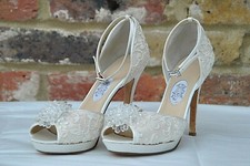 New HASSALL bridal shoes ENCHANTED uk6.5 eu39.5 Ivory SWAROVKI ornament RRP £225