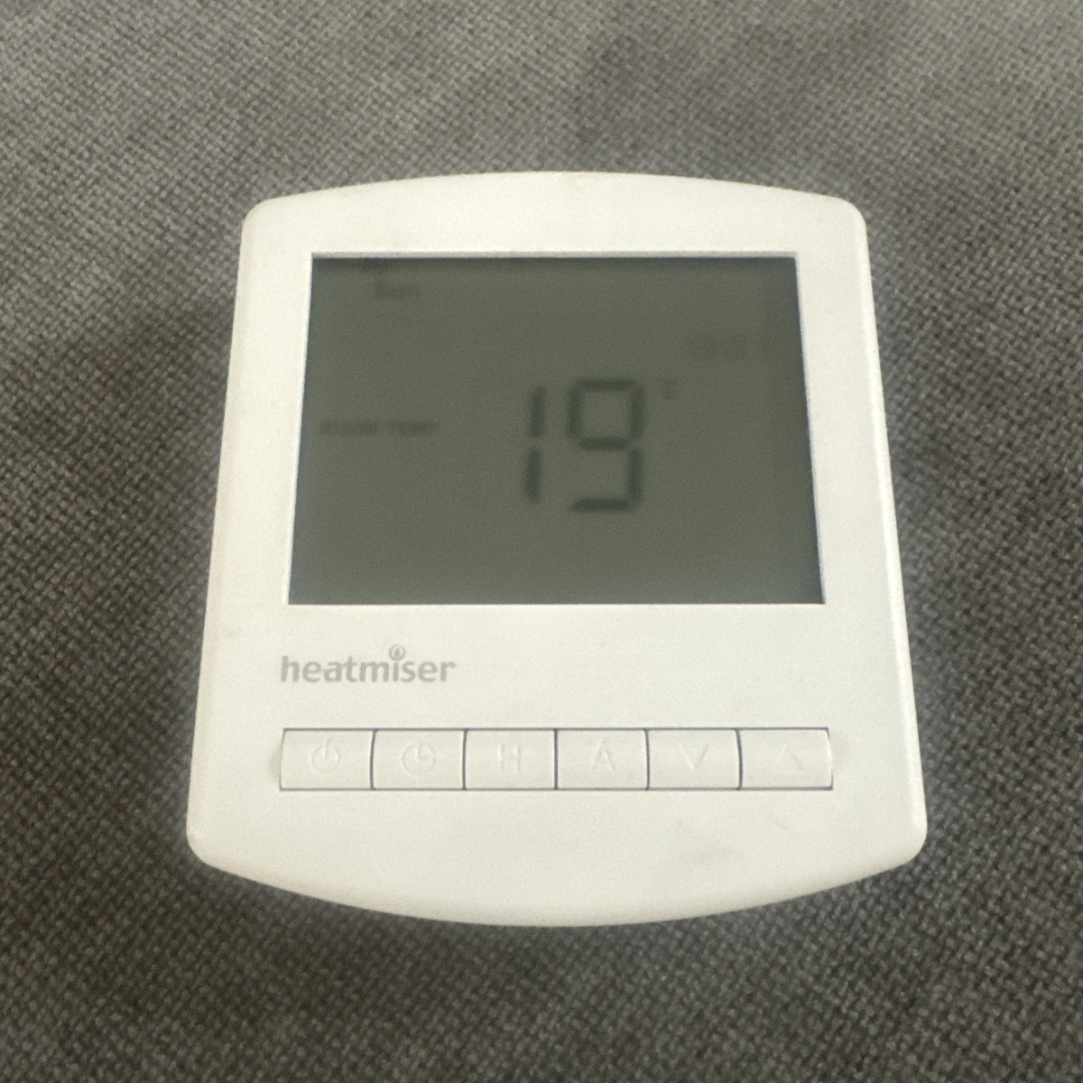 Heatmiser Wireless Slimline Thermostat RF V3 SLIMLINE-RF V3