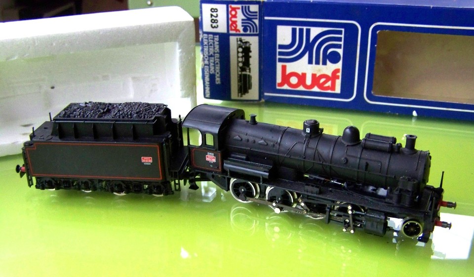 JOUEF locomotive à vapeur 140C dépôt VERDUN