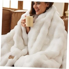 GentleSoft Fluffy Faux Fur Throw Blanket for Couch, Throw 50" x 60" Cream