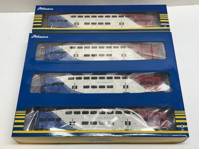 HO Scale 4PCS UTAH FRONTRUNNER Bombardier Set 3X Coaches 1X Cabcar 105 Commuter
