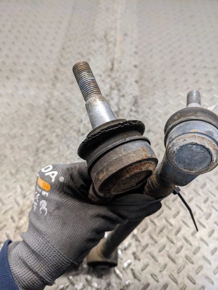 2006-2015 Mazda MX-5 Miata Rear Left Control Arm Partial Set OEM LE74 1177443 - Image 4 of 4