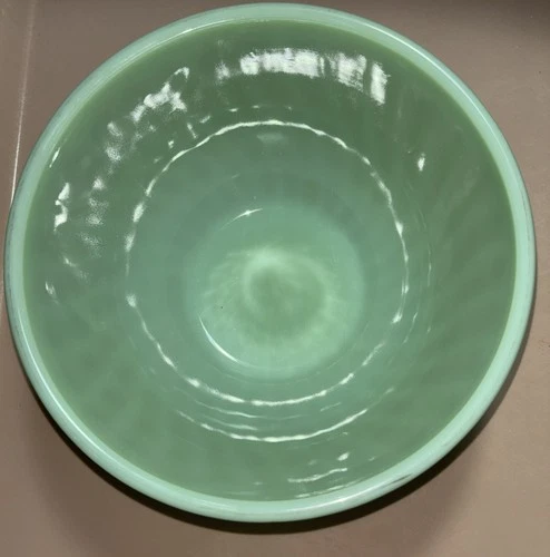 Vintage FIRE KING 8” JADEITE GREEN SWIRL MIXING BOWL