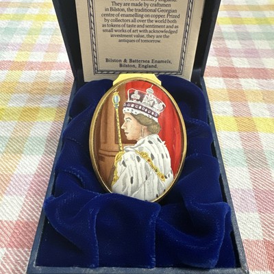 Halcyon Days Enamels Trinket Box Queen Elizabeth Golden Jubilee 